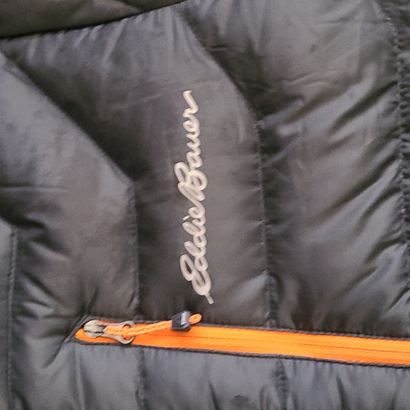 Eddie Bauer coat, women's small - Picture 2 of 3